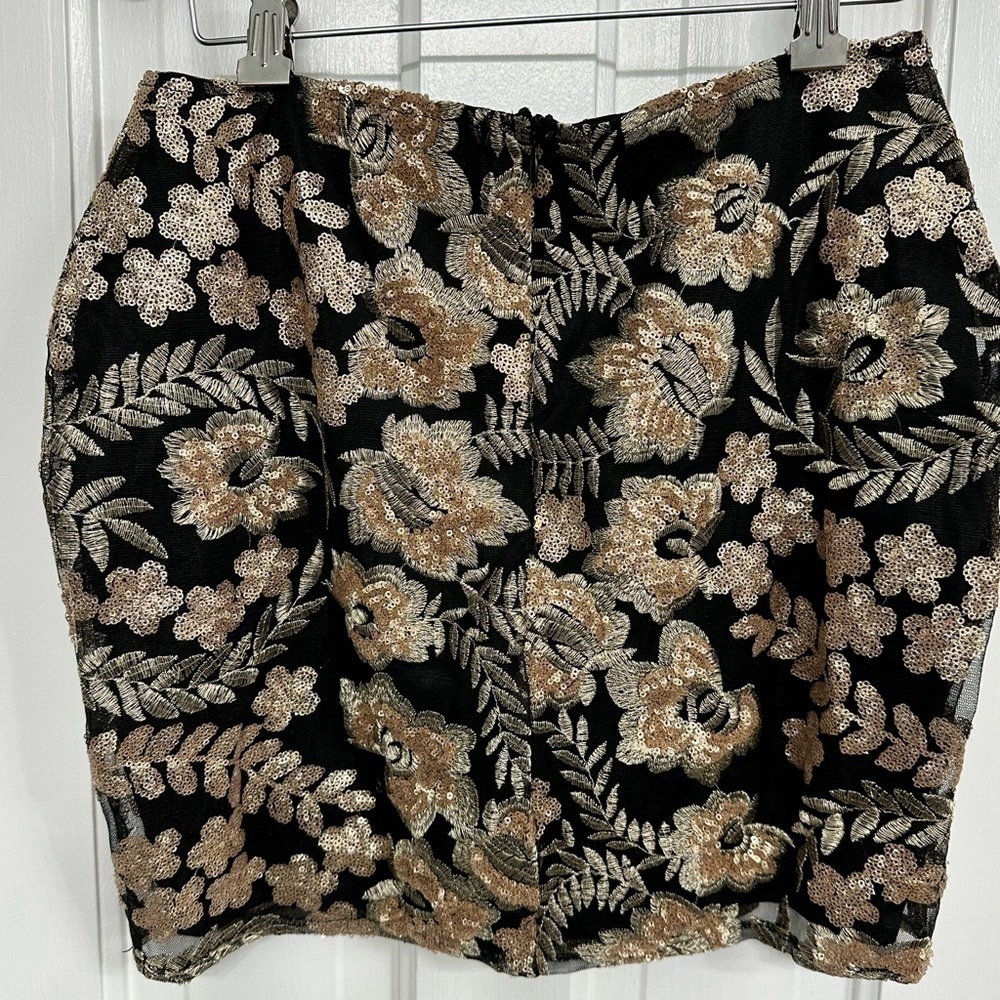 boohoo Black W/Gold Brocades Whimsigoth Mini Skirt Size 6 Bought In Paris